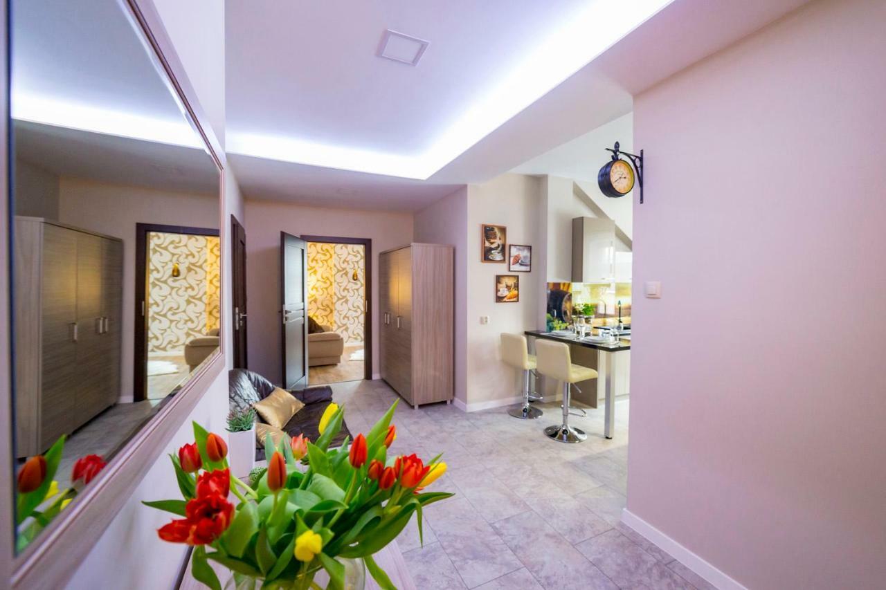 Top Apartamenty เคียลเซ ภายนอก รูปภาพ
